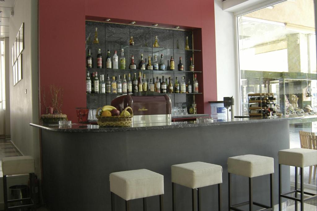 Lounge nebo bar v ubytování Ilis Hotel
