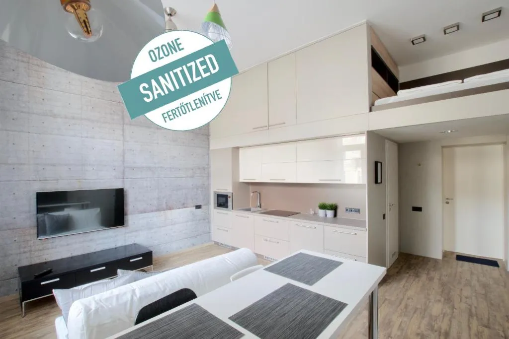 Standard Apartment by Hi5 - Gellért Spa Area, Budapest, Hungary