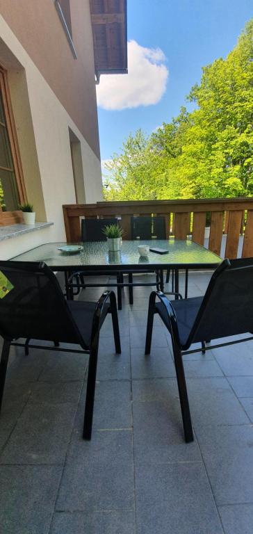 Balkón alebo terasa v ubytovaní Apartamenty Bliżej Chmur Dolny Karpacz