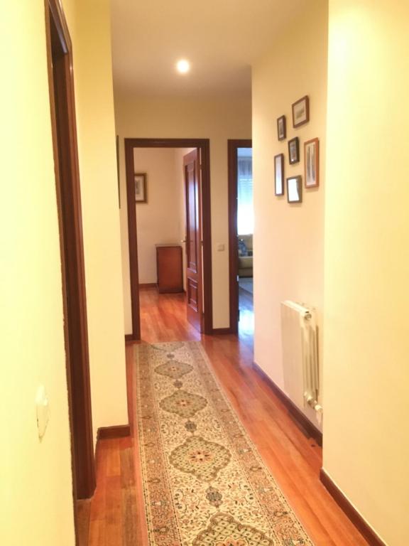 Fotografia z galérie ubytovania Casa Campelo - APTO Playa de Rodeira Cangas, Garaje y WiFi gratis v destinácii Cangas de Morrazo