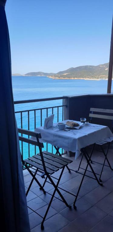 Casa Liam a Teulada - Paradiso con Spiaggia Privata