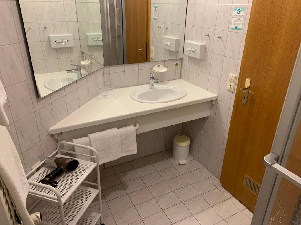 Koupelna v ubytování Hotel Hochfirst