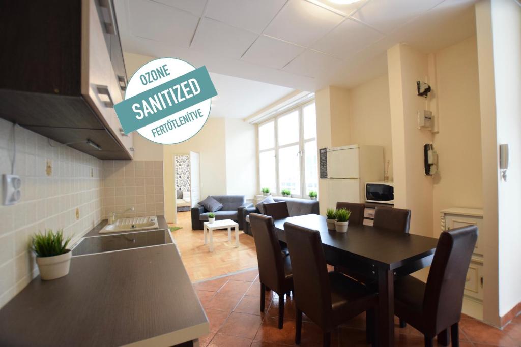 Budget Apartment by Hi5 - Fehérhajó 1052 Budapest, 8 Fehér Hajó utca kép - 1