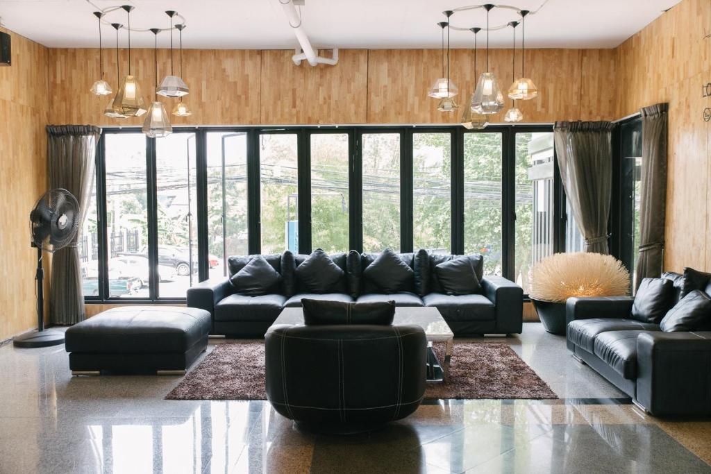 R1 Nimman Hotel Chiangmai - Resim 15