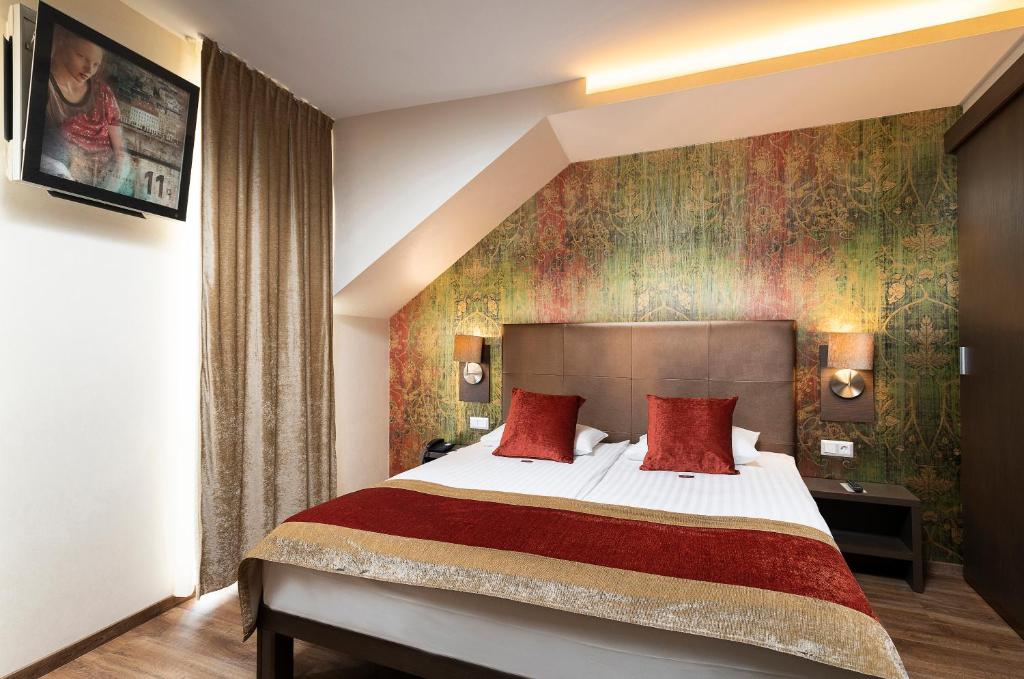 Opera Garden Hotel & Apartments - Resim 13