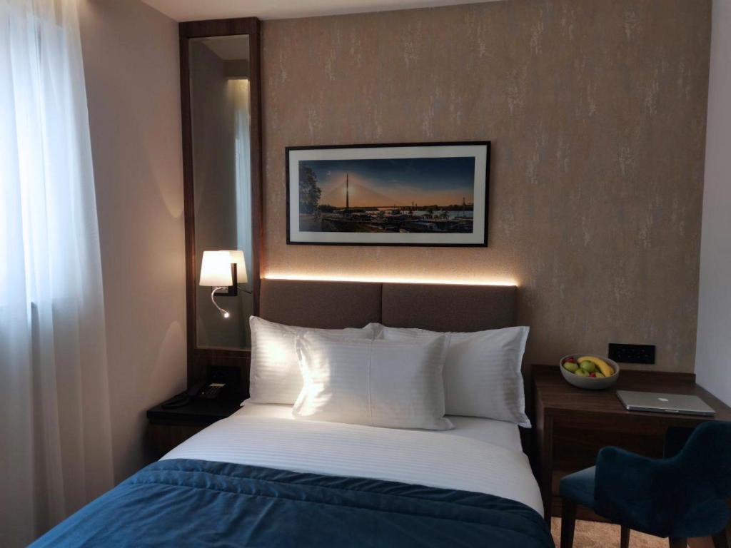 
Standard Single Room
