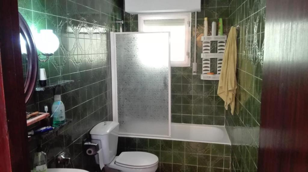 Koupelna v ubytování Ático PEÑISCOLA HOME VT-40139-CS ETXIELACASA