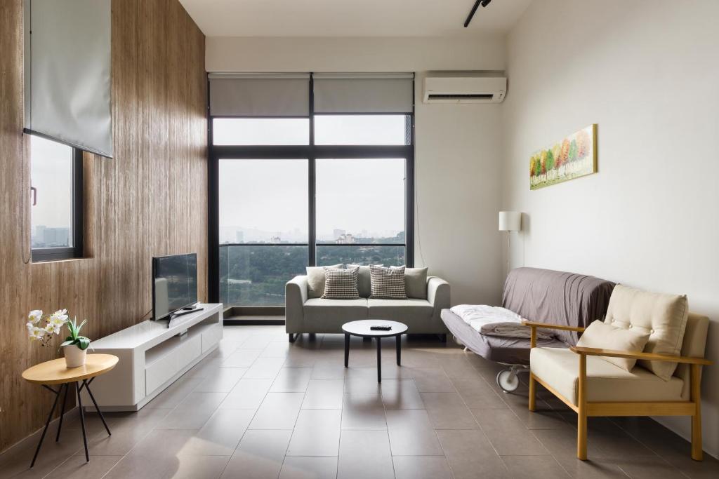 Posezení v ubytování EST Suites Bangsar by Airhost