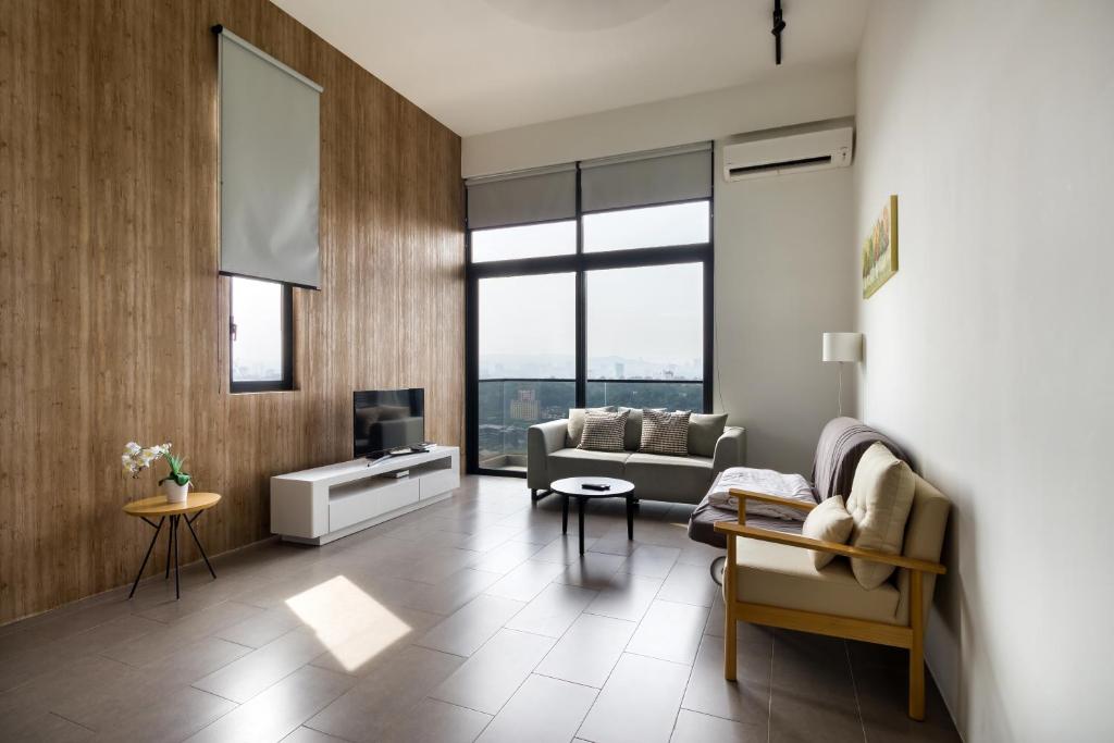 Posezení v ubytování EST Suites Bangsar by Airhost