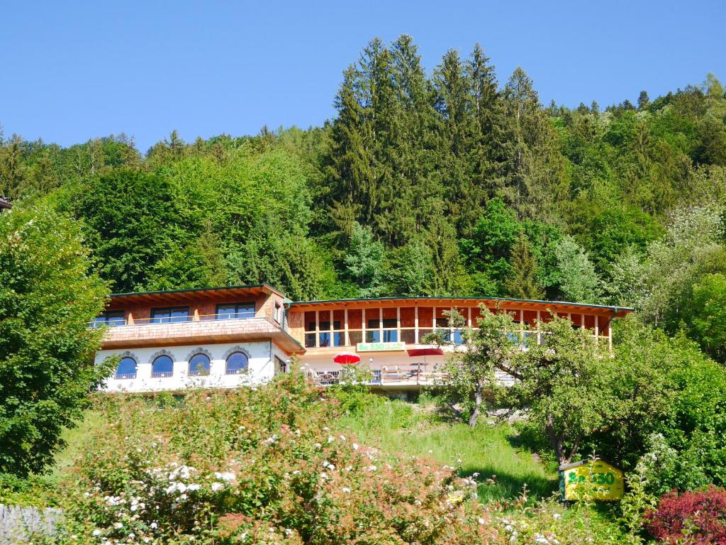 Příroda nedaleko penzionu – hostince