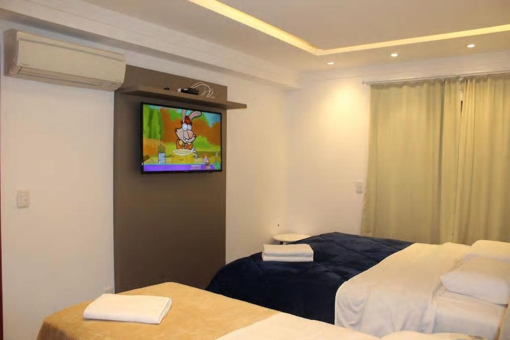 FLORES DA MONTANHA 203 A - 3 SUÍTES NA BORGES!  FLORES DA MONTANHA 203 A - 3 SUÍTES NA BORGES!