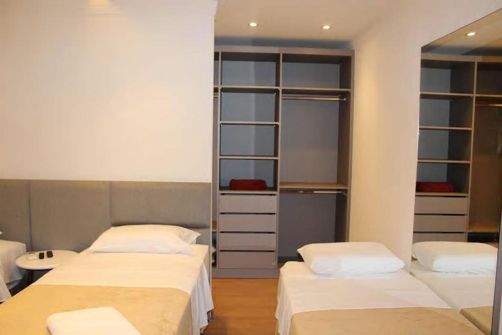 FLORES DA MONTANHA 203 A - 3 SUÍTES NA BORGES!  FLORES DA MONTANHA 203 A - 3 SUÍTES NA BORGES!