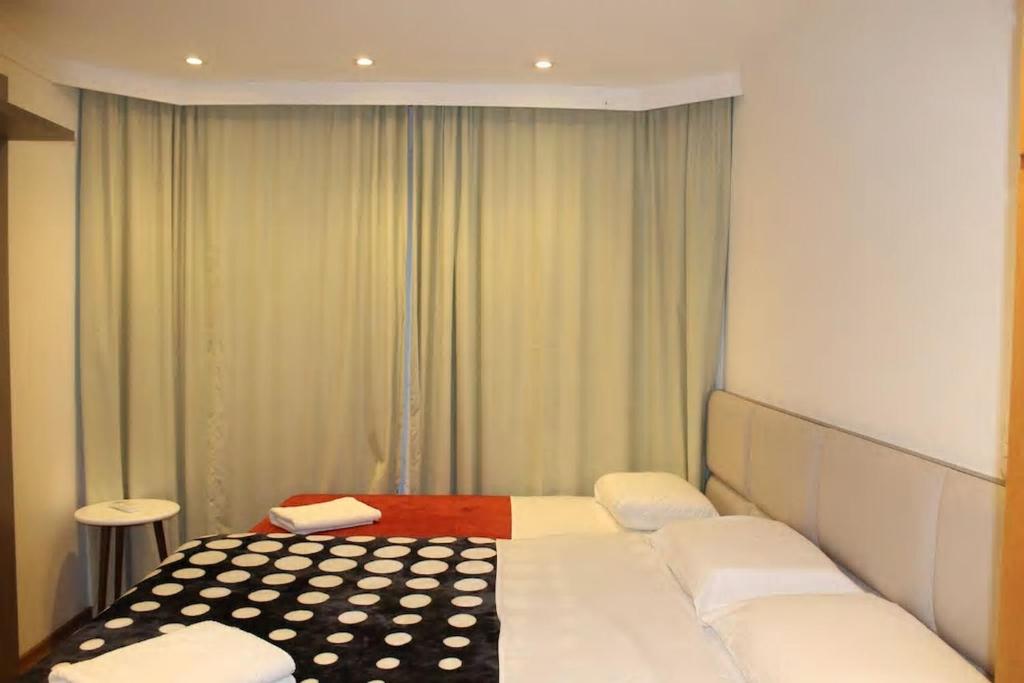 FLORES DA MONTANHA 203 A - 3 SUÍTES NA BORGES!  FLORES DA MONTANHA 203 A - 3 SUÍTES NA BORGES!