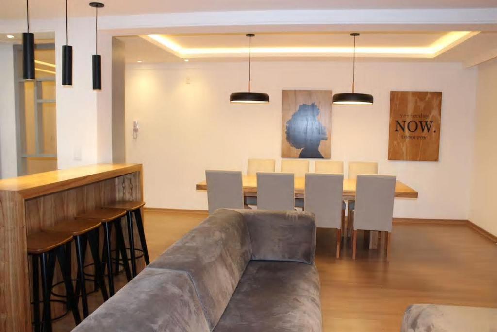 FLORES DA MONTANHA 203 A - 3 SUÍTES NA BORGES!  FLORES DA MONTANHA 203 A - 3 SUÍTES NA BORGES!