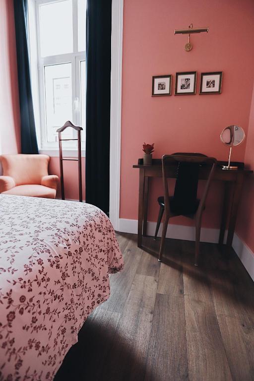 Home Lisbon Hostel - 17