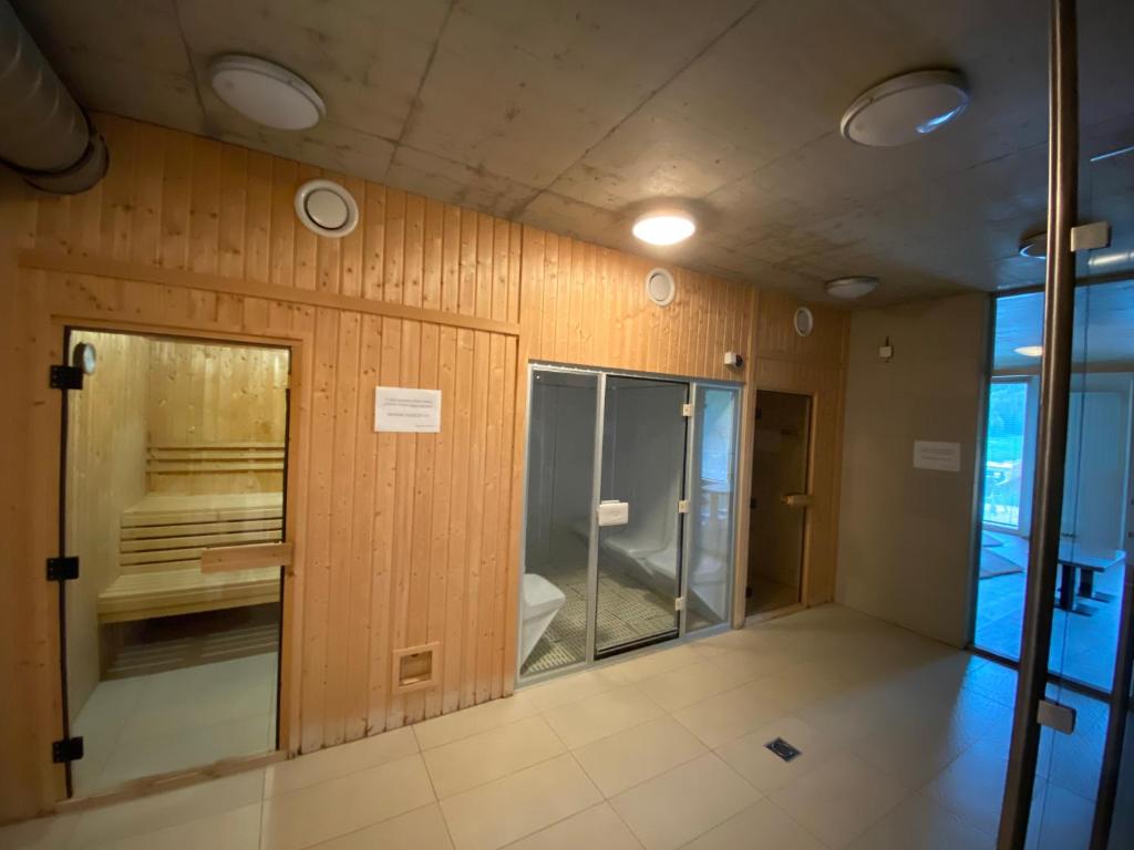 Koupelna v ubytování Rodinný apartmán v srdci Šumavy