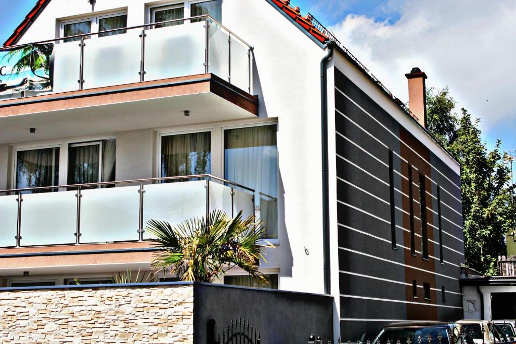 Willa Exotic kryty basen - 12