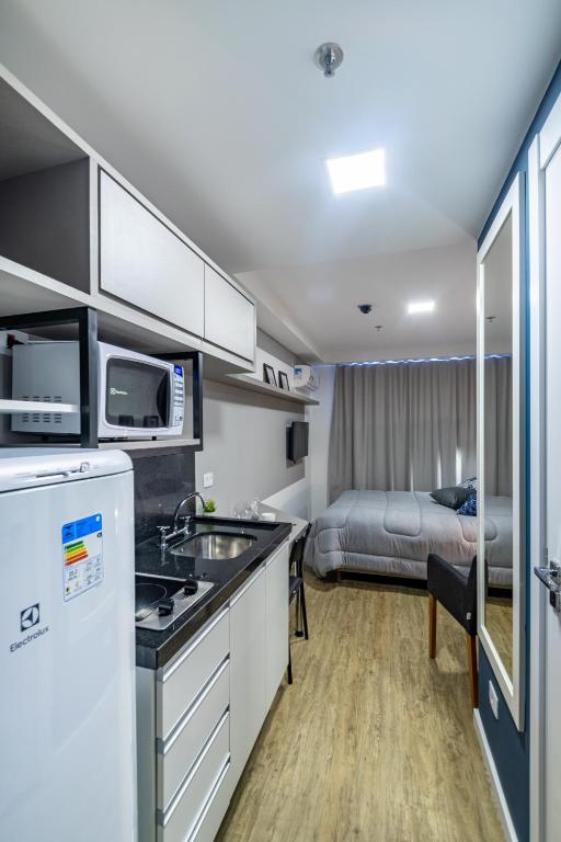  Studio Novo e Confortável - Centro da Cidade - AYN006