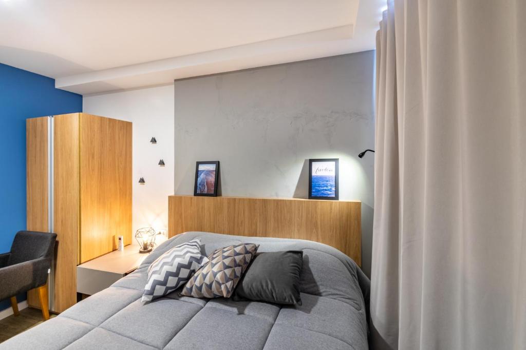  Studio Moscow - Central - AYN007