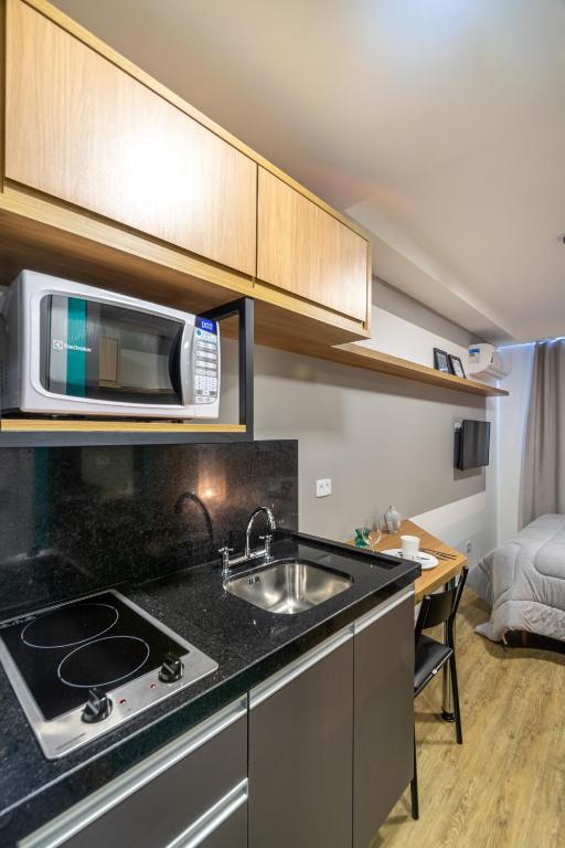  Requinte Studio - Central - AYN008