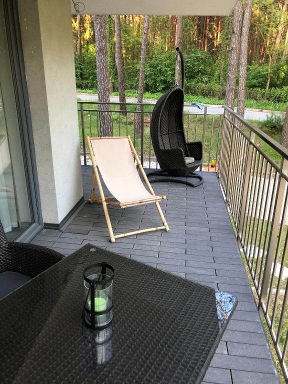 Balkon lub taras w obiekcie Apartament Leśny No 4 Blue