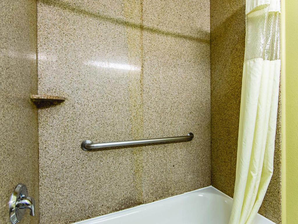 La Quinta by Wyndham Houston New Caney - Deluxe King Suite - Non-Smoking