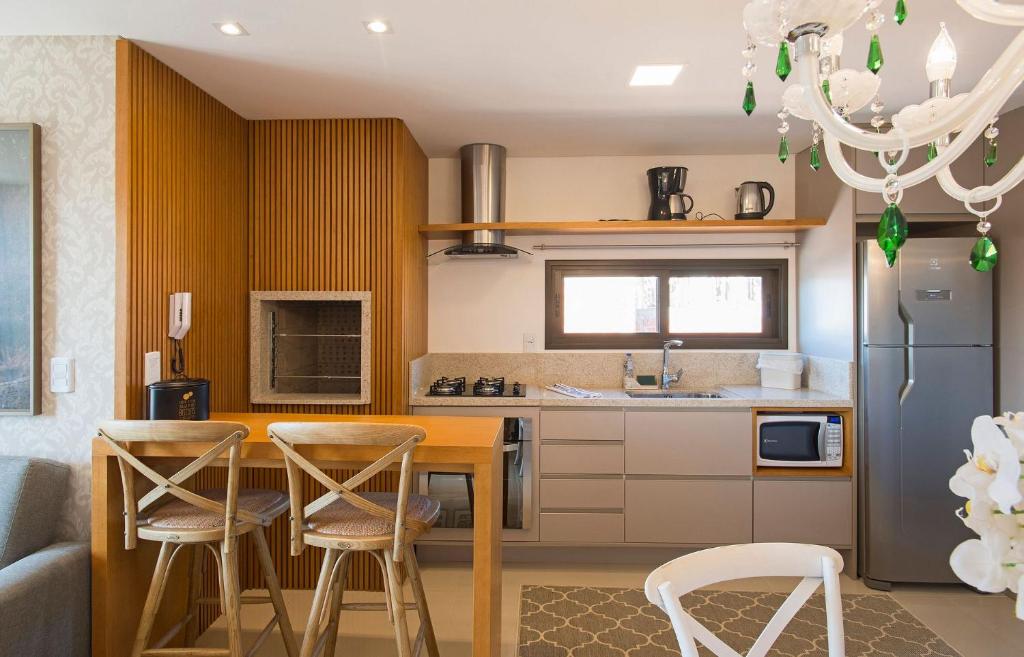  ALLURE 402 - 2 SUÍTES JUNTO AO LAGO DO NATAL LUZ!