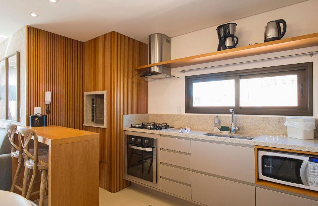  ALLURE 402 - 2 SUÍTES JUNTO AO LAGO DO NATAL LUZ!