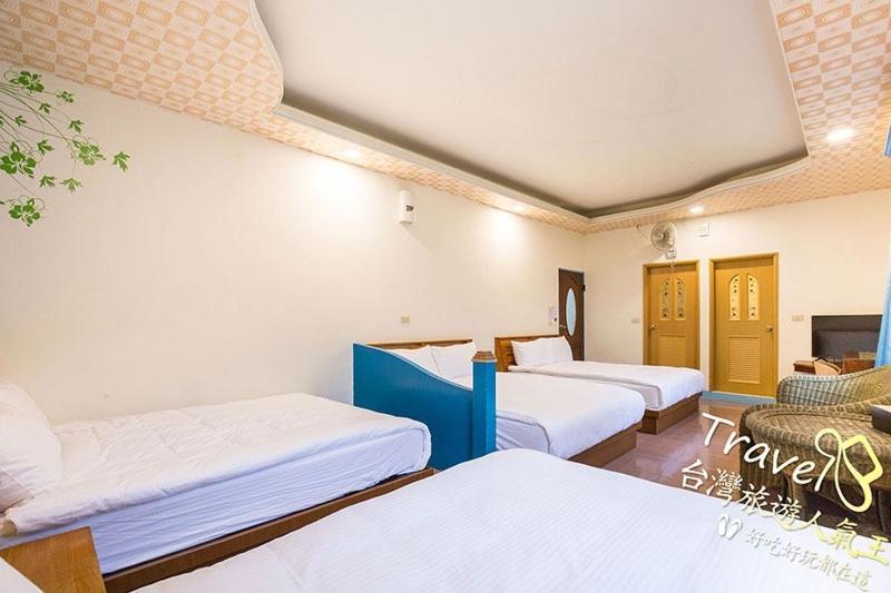 Postel nebo postele na pokoji v ubytování Blue Sea Romance B&B