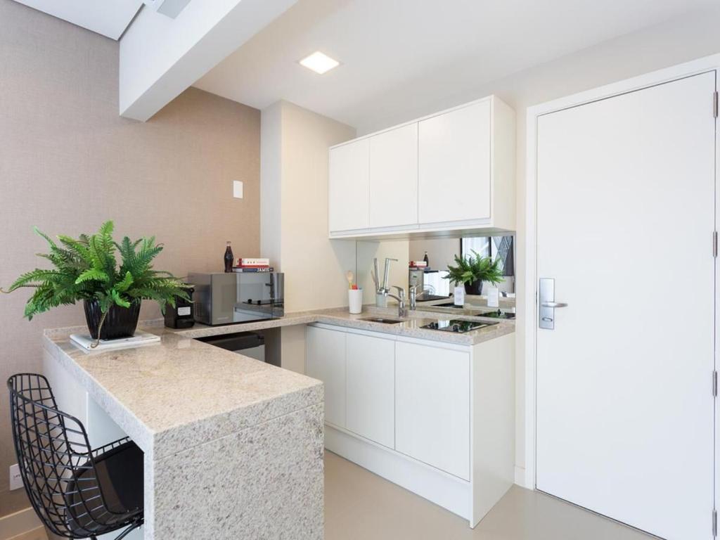  Maravilhoso FLAT Vhouse Faria Lima