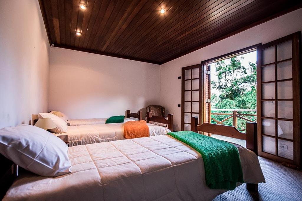  PARADISE HOTEL BOUTIQUE