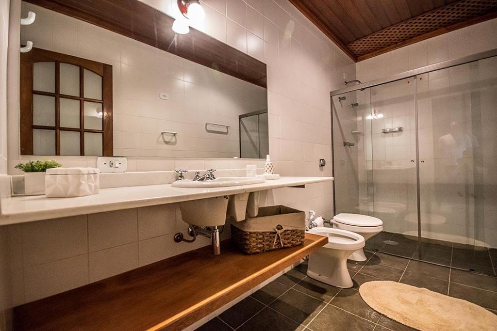  PARADISE HOTEL BOUTIQUE