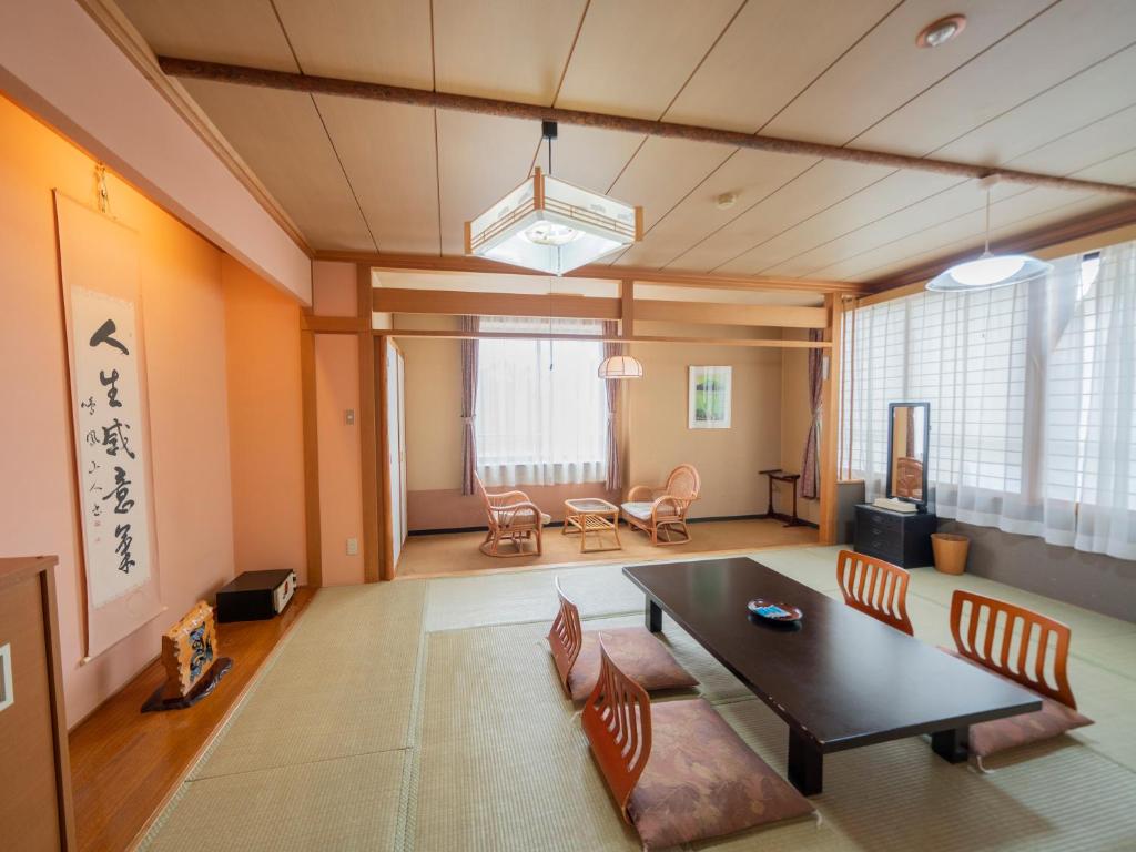 Kawayu Kanko Hotel - Японский семейный номер - для курящих