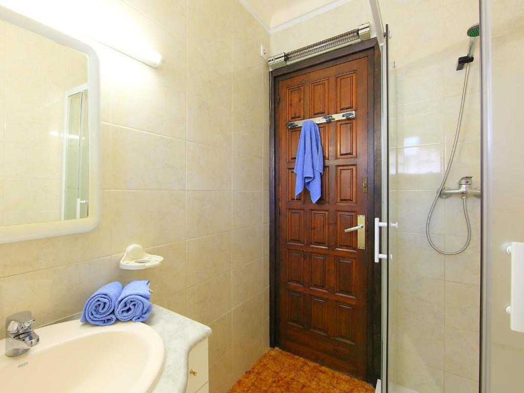 Kúpeľňa v ubytovaní Holiday Home Falconera by Interhome