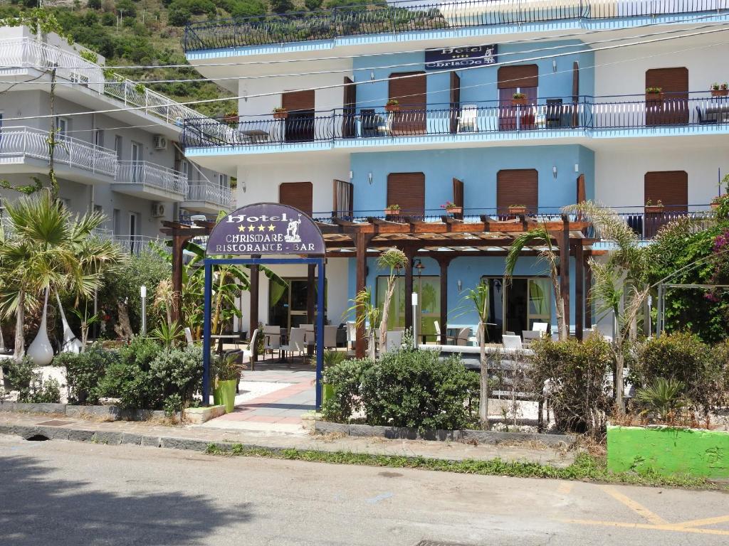 a view of the hotel from the street at Hotel Chrismare Taormina in Taormina