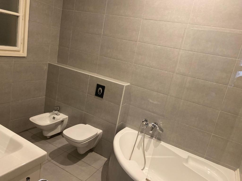 Butterfly Home Danube - Double Or Twin Room With City View