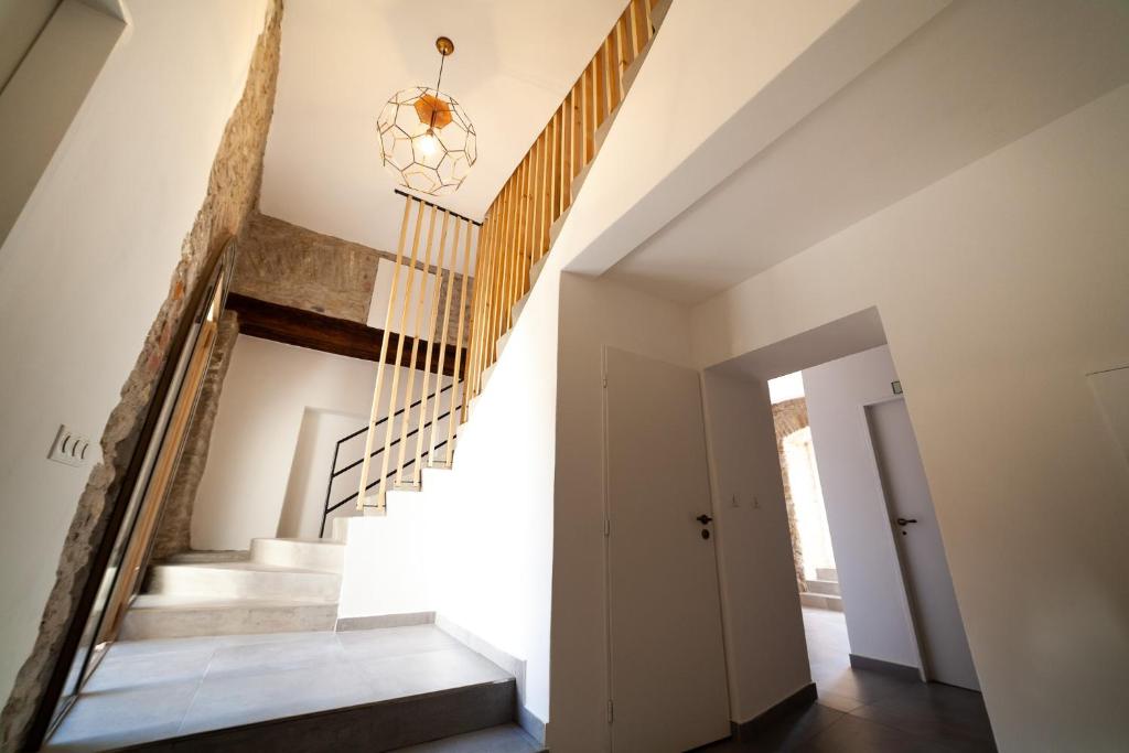 Rúm í herbergi á Apartmány Dačický 2