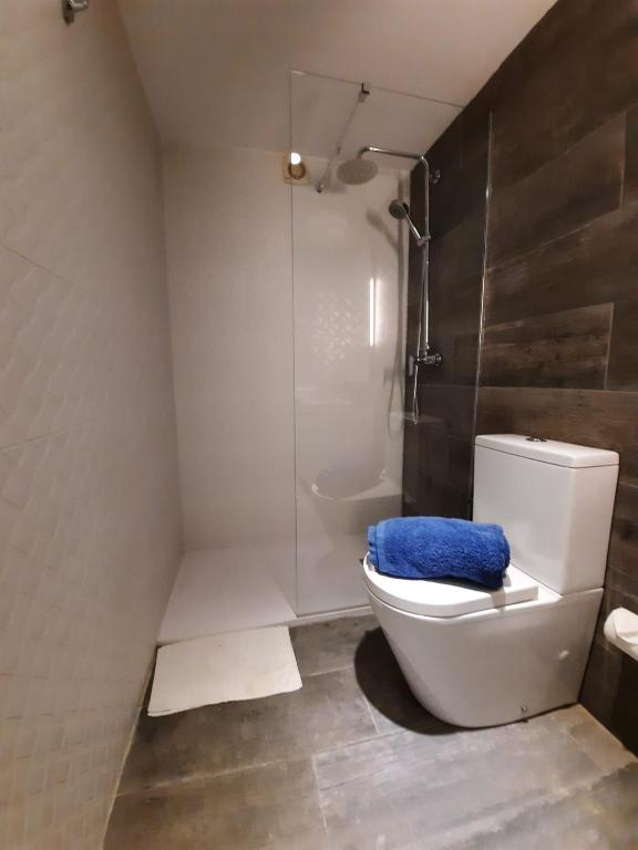 Aparthotel Nelva Resort, Cala en Porter – Precios 2023 ...