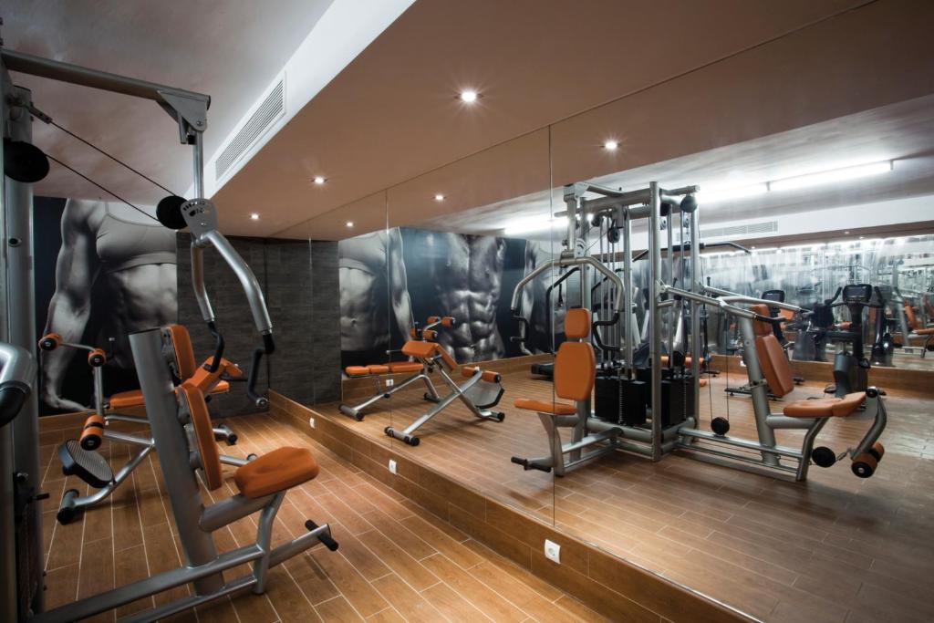 Gimnasio o instalaciones de fitness de Hotel Riu Nautilus - Adults Only