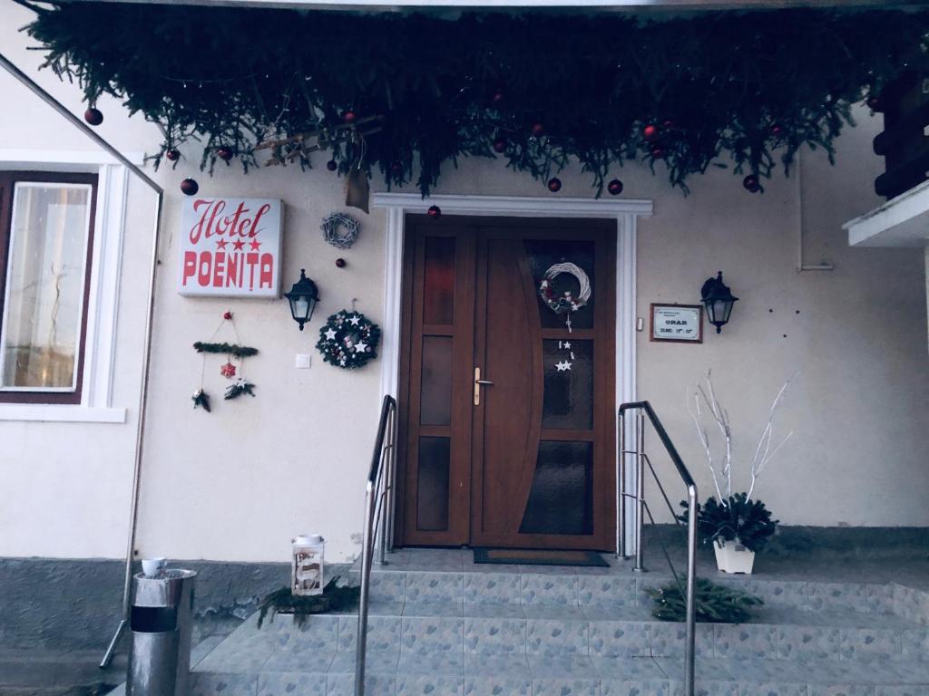 Exteriér nebo vchod ubytování Hotel Poenita