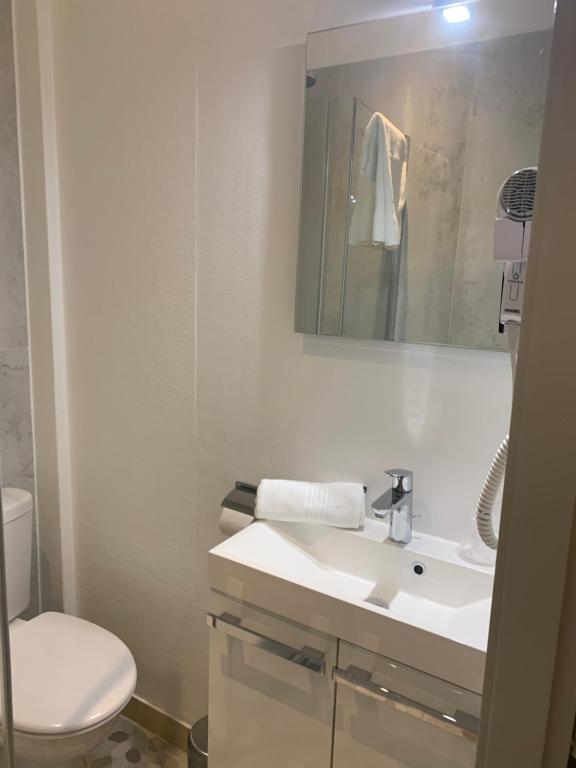 Hotel Restaurant Dontenville - Camera Singola Standard Con Doccia