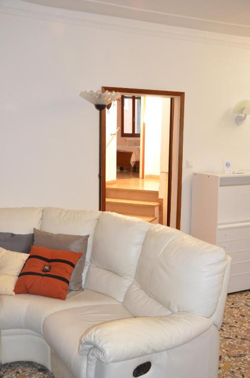 A seating area at Venice Life
