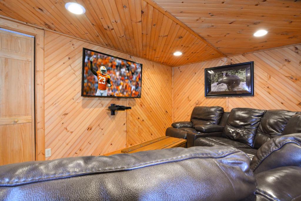 Gatlinburg - Moonlight Mountain Views - Chalet