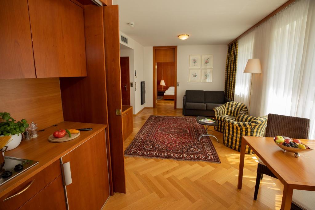 
One-Bedroom Apartment

