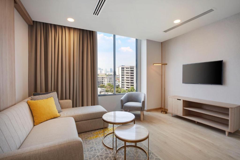 Staybridge Suites Bangkok Thonglor by IHG - Resim 22