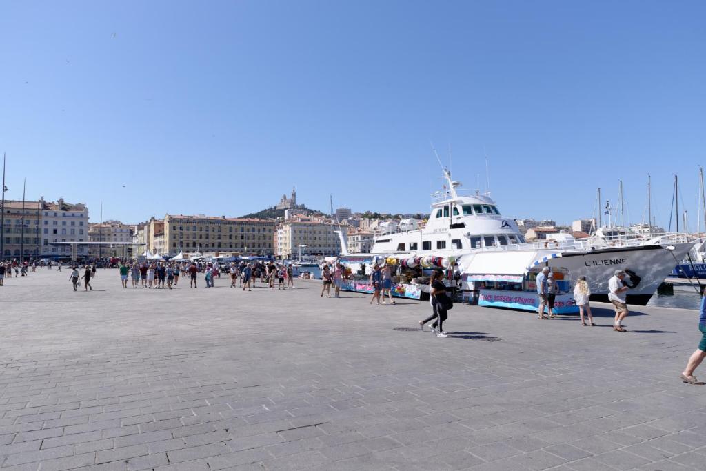 Royal Vieux-Port - Climatisé, Marseille – Updated 2023 Prices