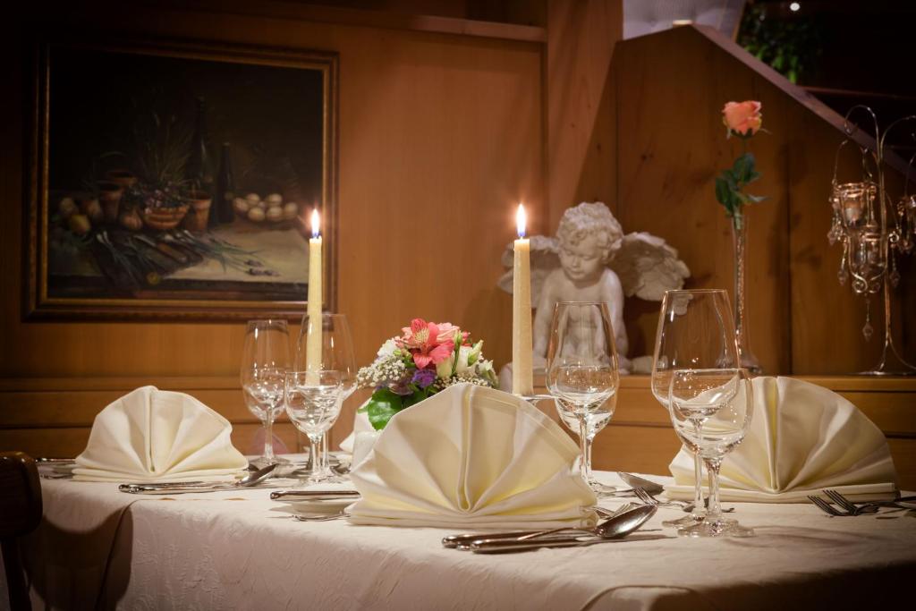 Fotografie z fotogalerie ubytování Hotel Hachinger Hof v destinaci Oberhaching
