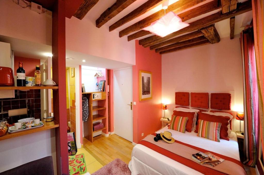 Les Patios du Marais 1 - Studio Apartment D2GD Bollywood