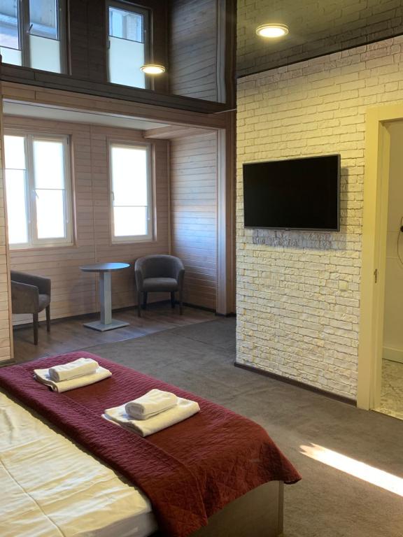 TV a/nebo společenská místnost v ubytování motel-Yasniy