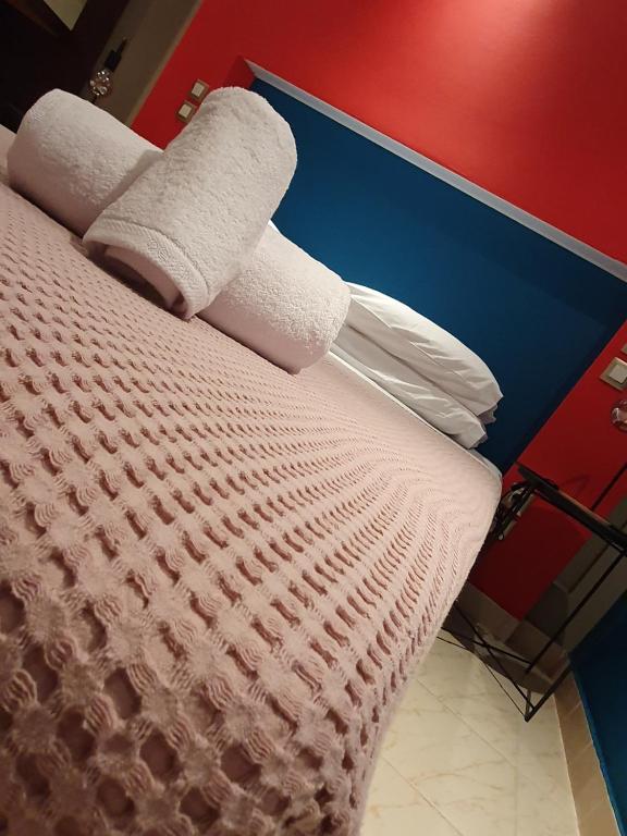 Postel nebo postele na pokoji v ubytování Hotel Aphroditi Island Park